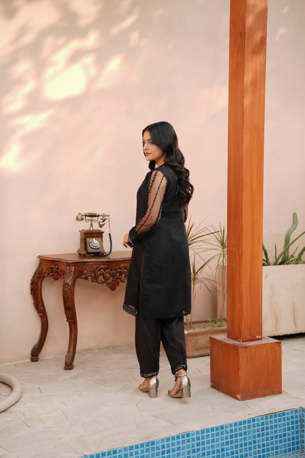 Abnus Charm | Embroidered Cotton Net 2-Piece