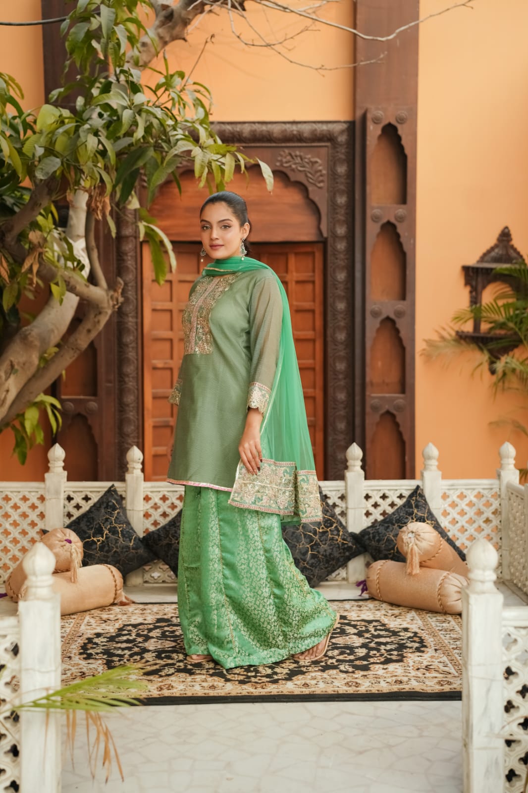 Angoori Charm (A0014) - Baano Collection