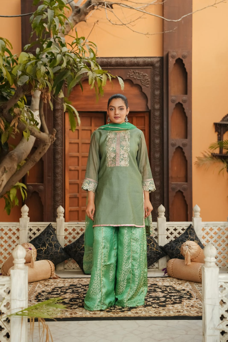 Angoori Charm (A0014) - Baano Collection