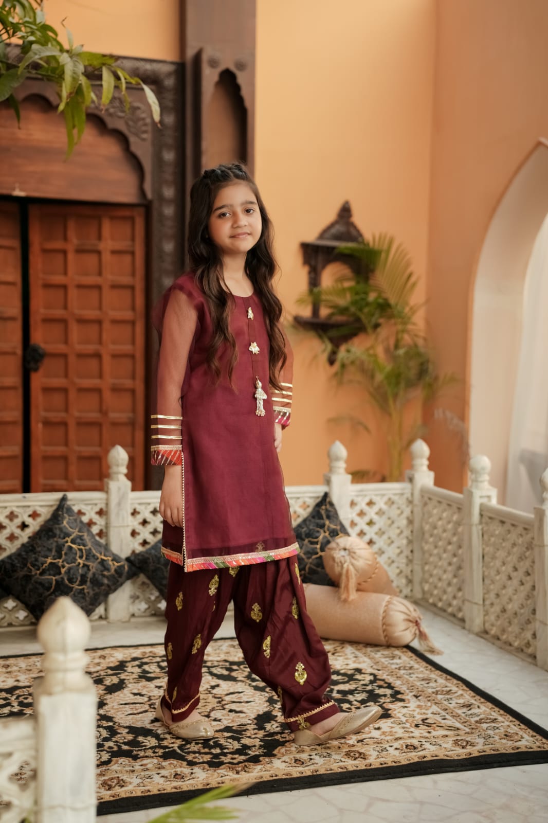 Qani Charm | Cotton Net & Embroidered Fershi 3-Piece